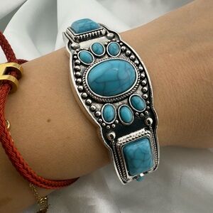 Antique Vintage Turquoise Stone Color Silver Women's Bracelet